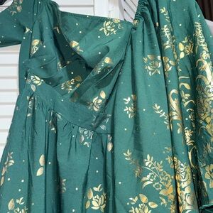 Elegant Green and Gold Floral Dress